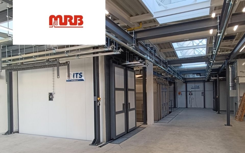 Ruční zavážecí prášková lakovna pro výrobu bezpečnostních dveří